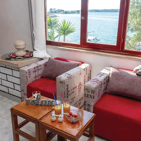 3 Bedroom Pet Friendly In * Vela Luka
