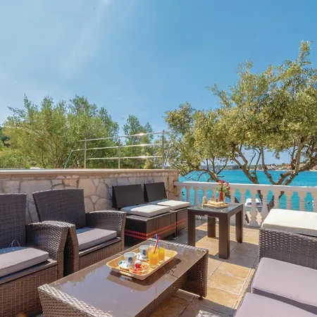 3 Bedroom Pet Friendly Home In Vela Luka Ferienhaus *